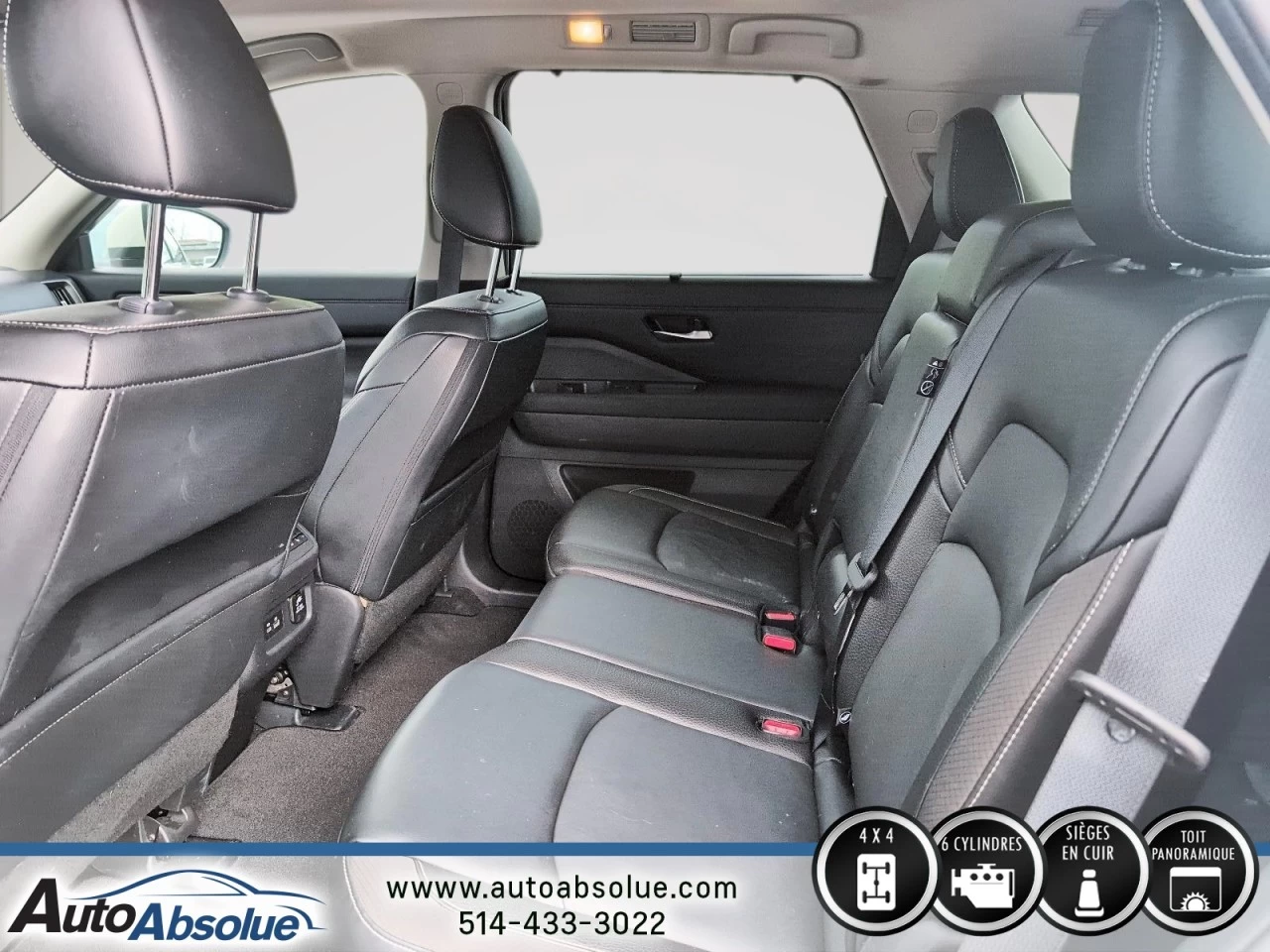 2023 Nissan Pathfinder SL Image principale