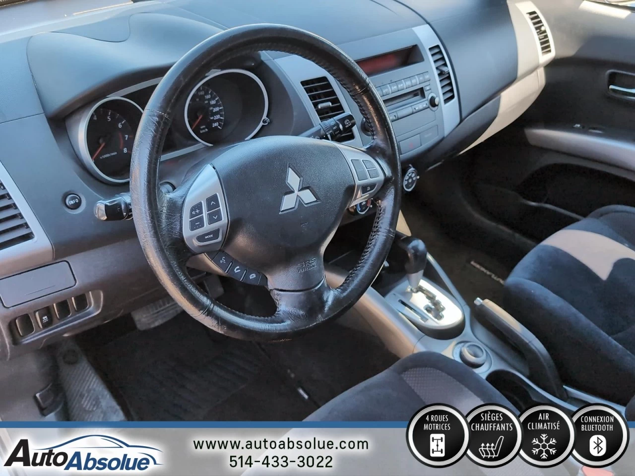2012 Mitsubishi Outlander ES Main Image