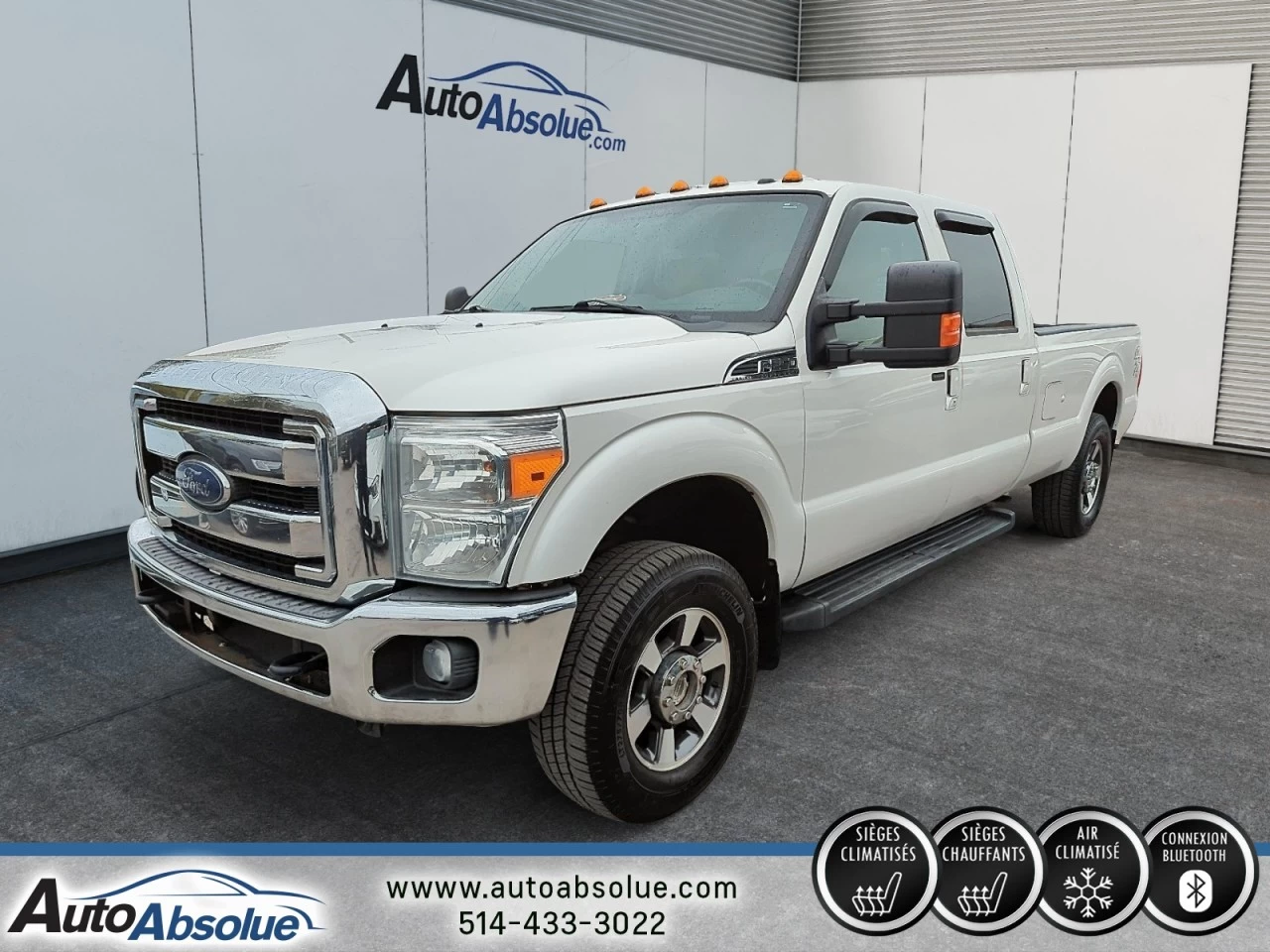 2015 Ford F-250 Super Duty Lariat Main Image