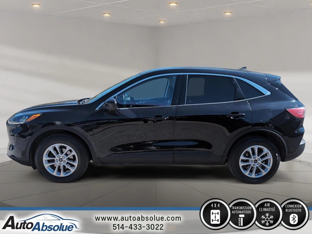 2021 Ford Escape SE Image principale