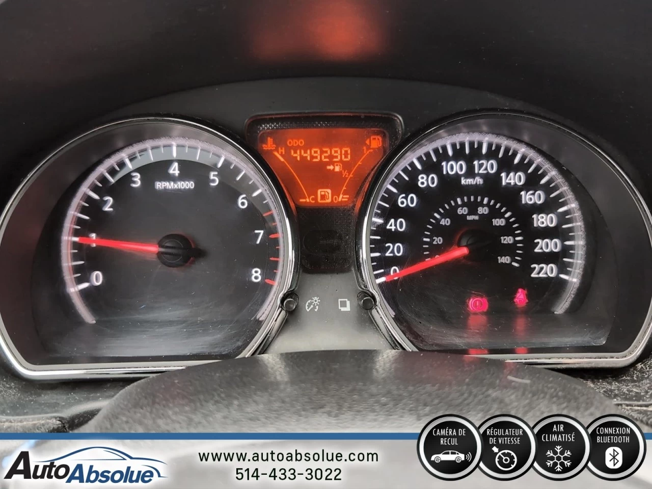 2014 Nissan Versa Note SV Main Image