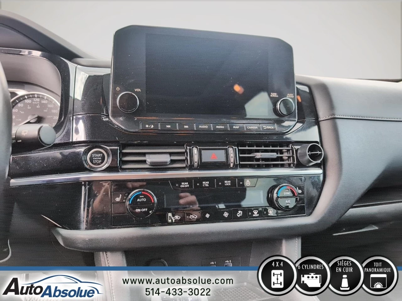 2023 Nissan Pathfinder SL Image principale