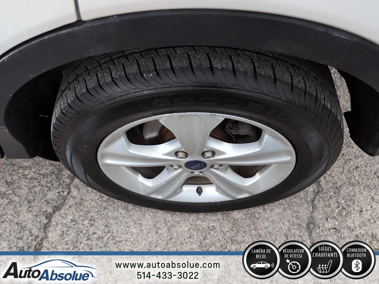 2014 Ford Escape SE Main Image