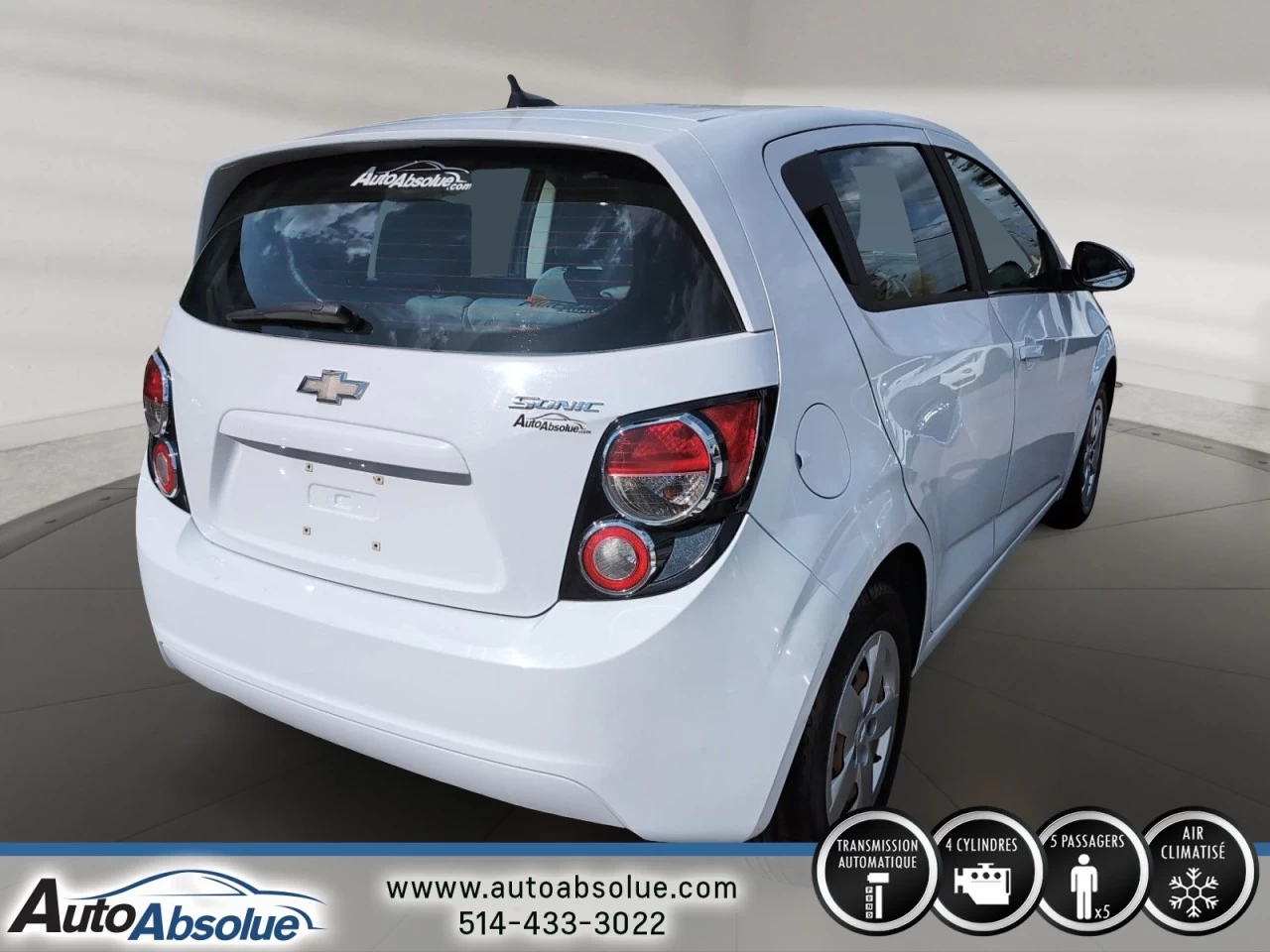 2014 Chevrolet Sonic LS Image principale
