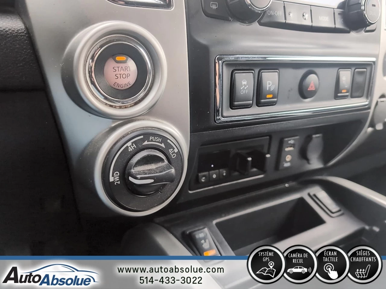 2017 Nissan Titan SV 4x4 Main Image