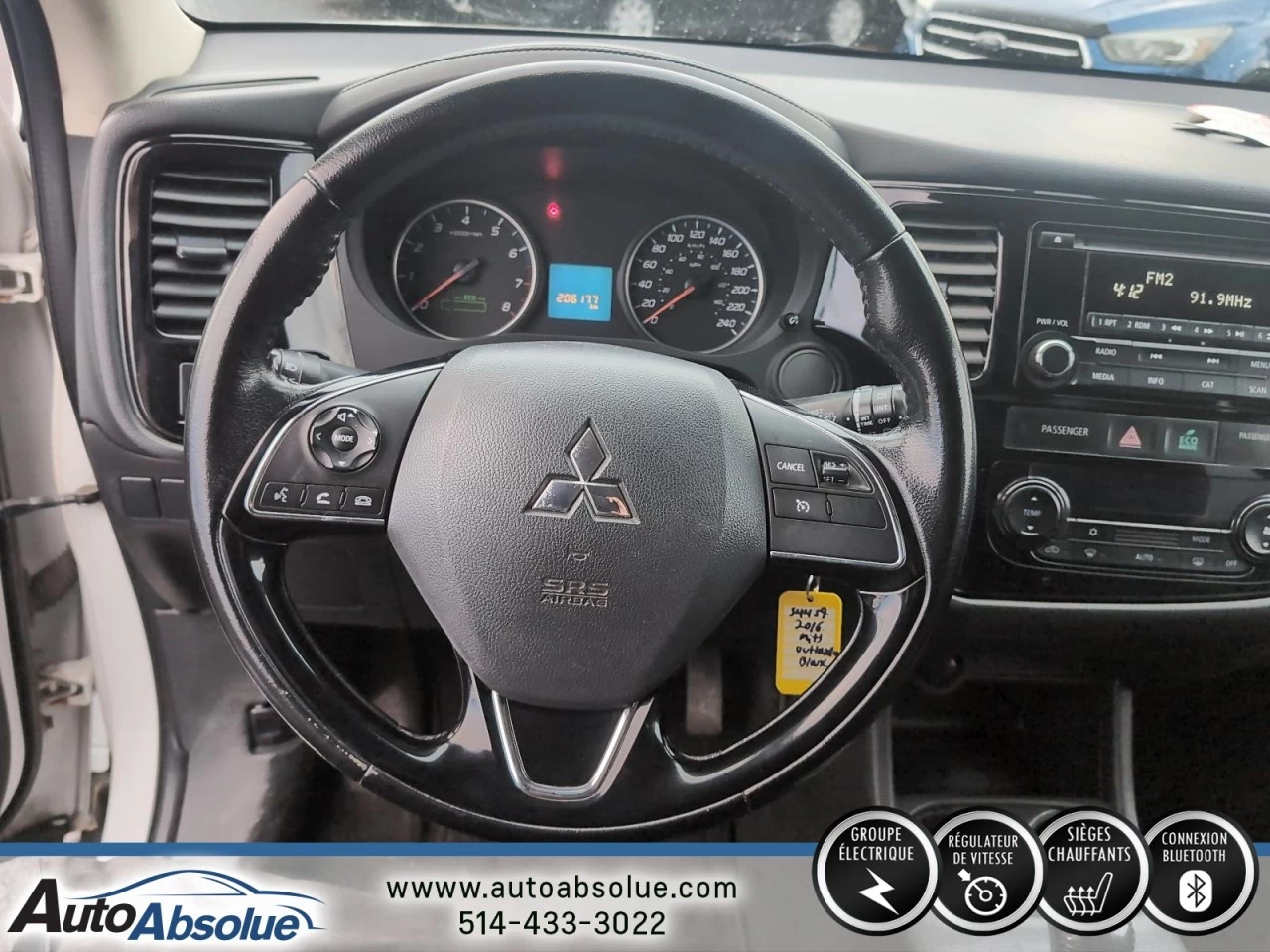 2016 Mitsubishi Outlander ES Main Image