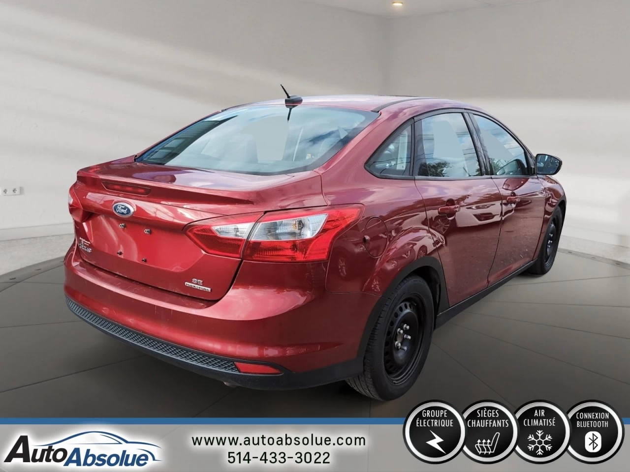 2014 Ford Focus SE Main Image