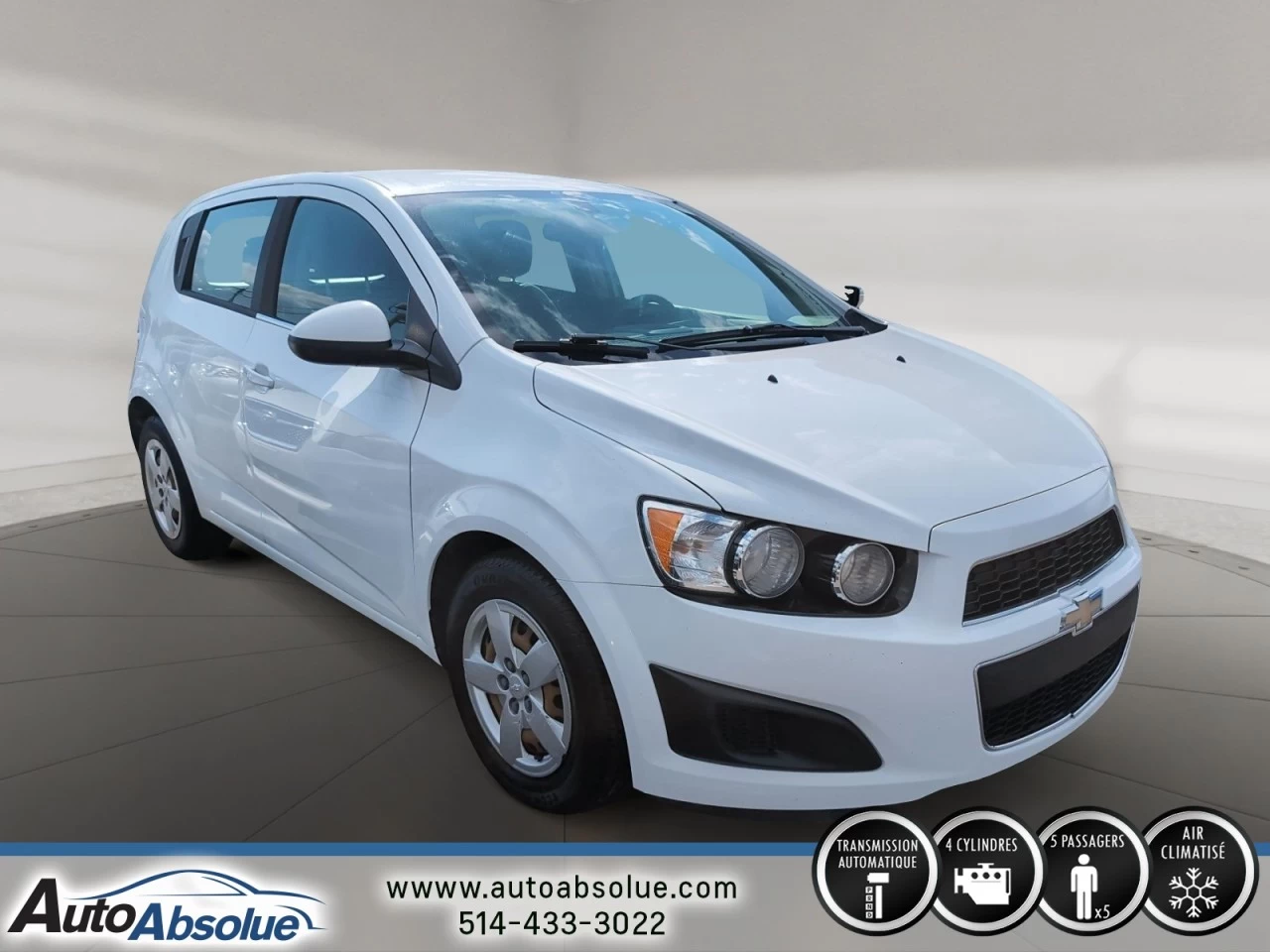 2014 Chevrolet Sonic LS Image principale