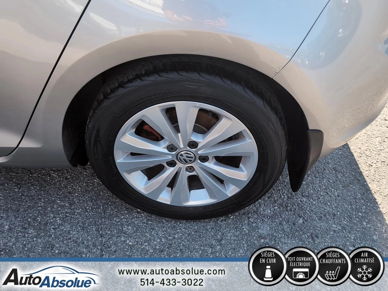 2015 Volkswagen Golf Trendline Main Image