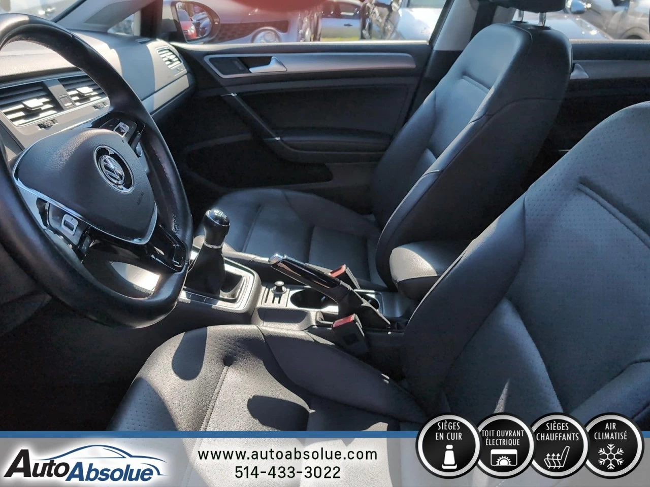 2015 Volkswagen Golf Trendline Main Image