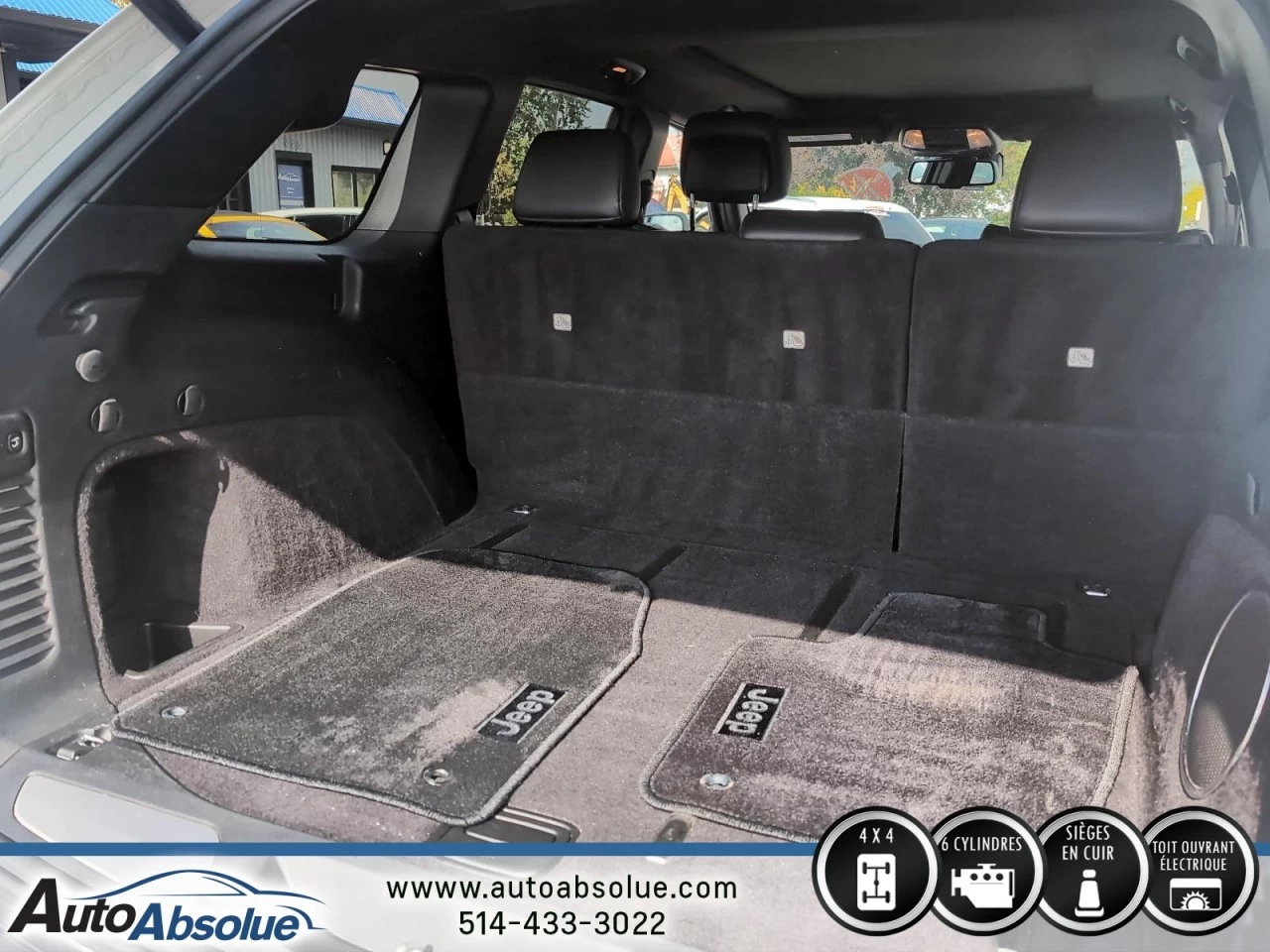 2015 Jeep Grand Cherokee Limited Main Image