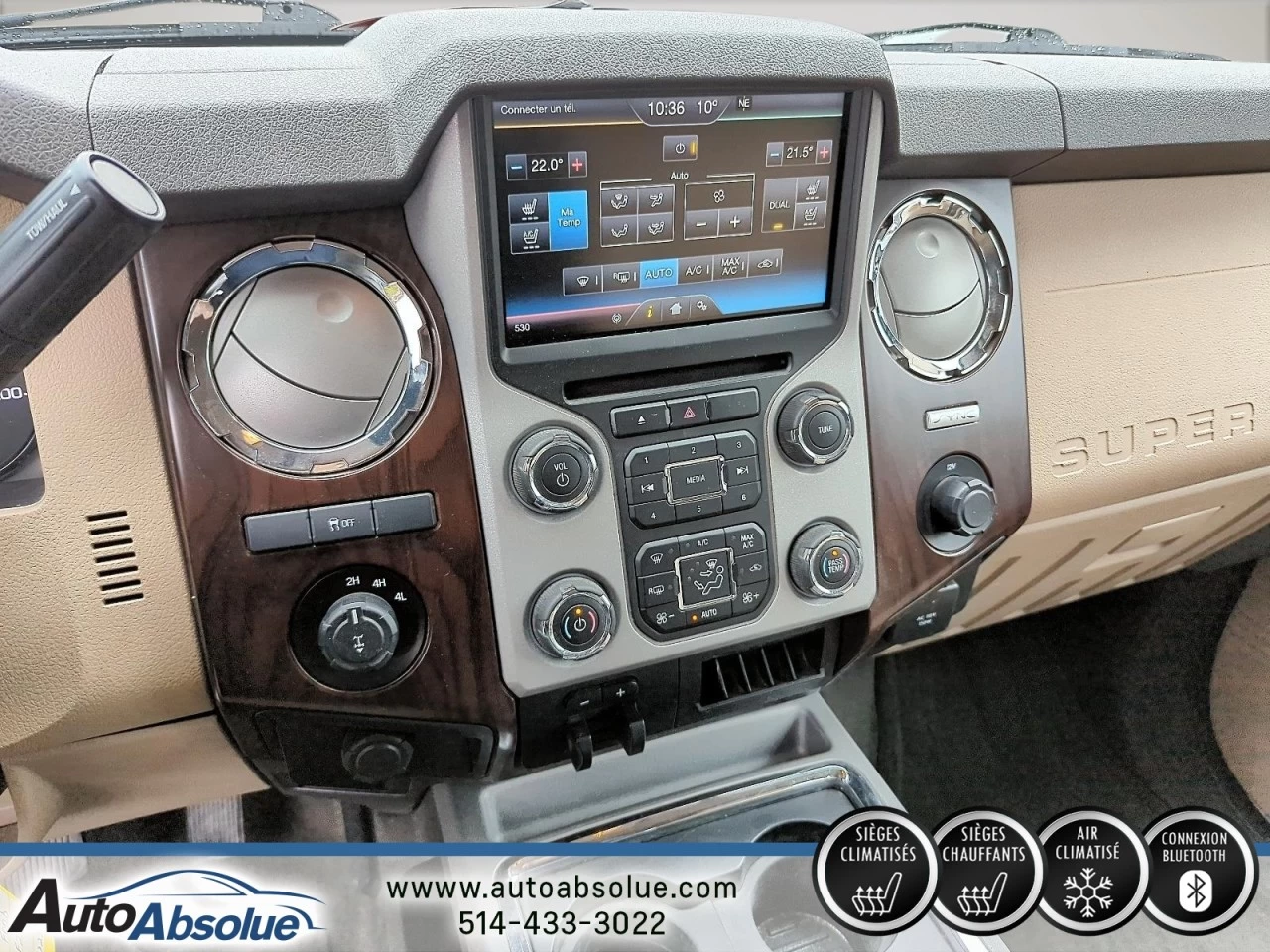 2015 Ford F-250 Super Duty Lariat Main Image