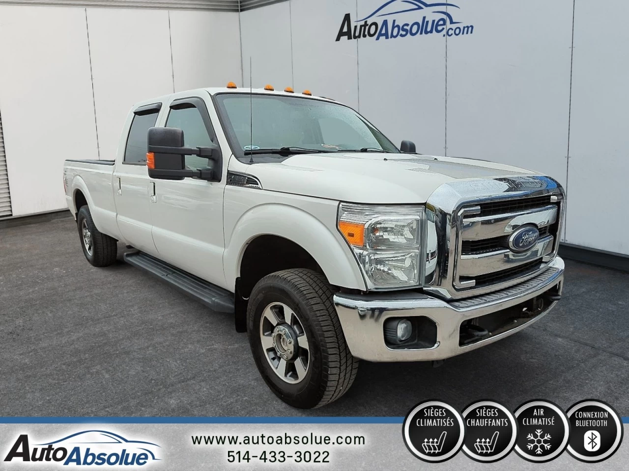 2015 Ford F-250 Super Duty Lariat Main Image