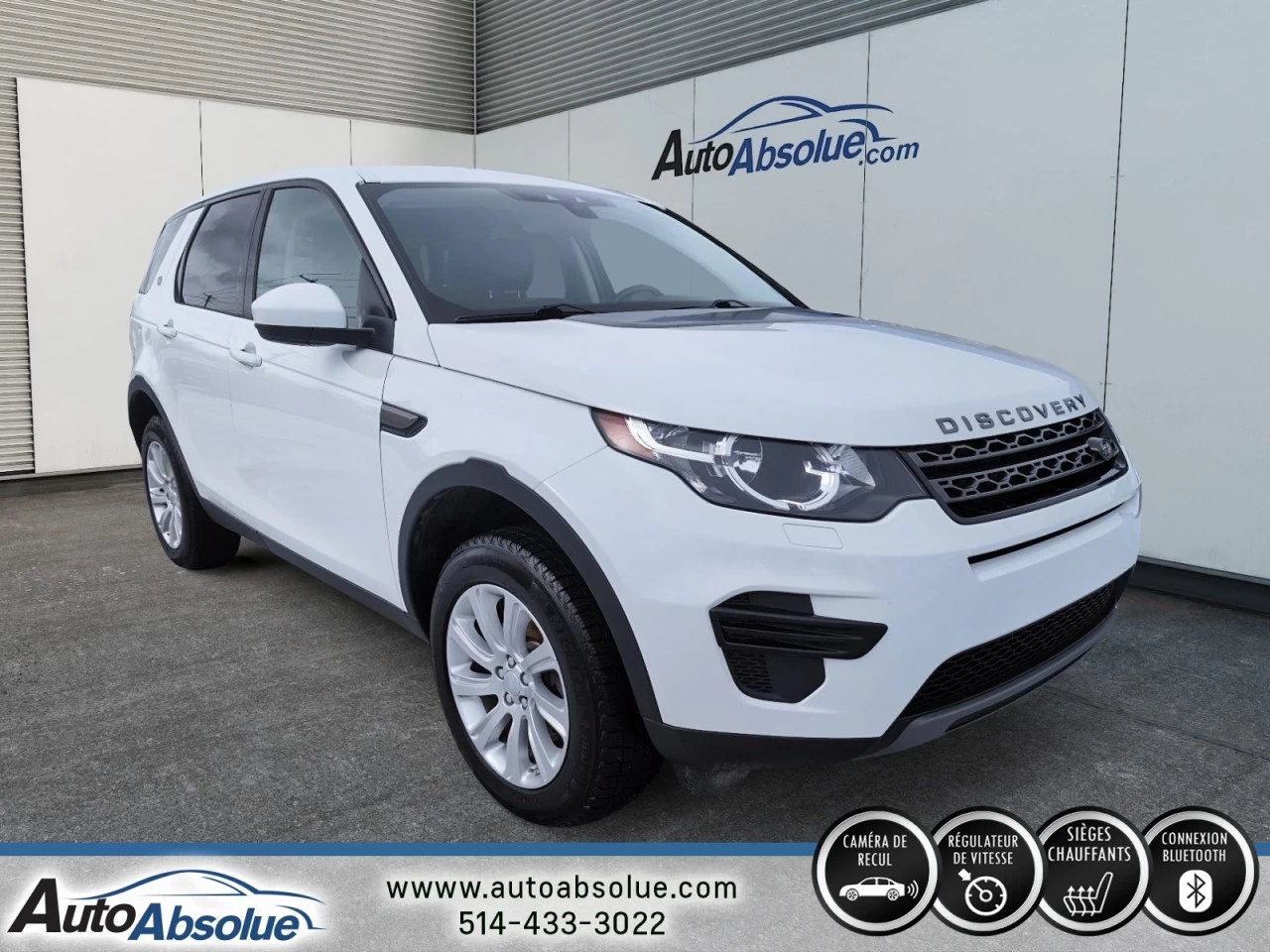 2019 Land Rover Discovery Sport SE Main Image