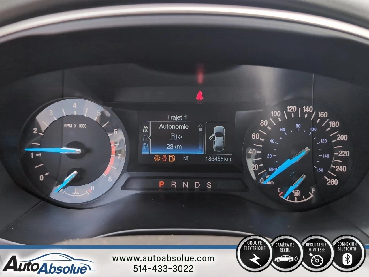2016 Ford Fusion SE Main Image