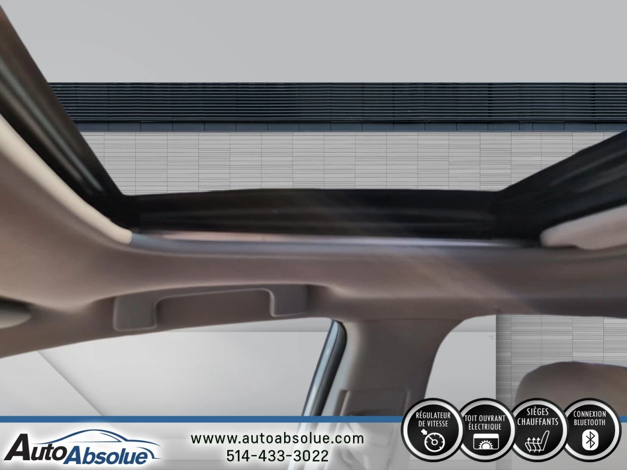 2015 Toyota Corolla LE Main Image