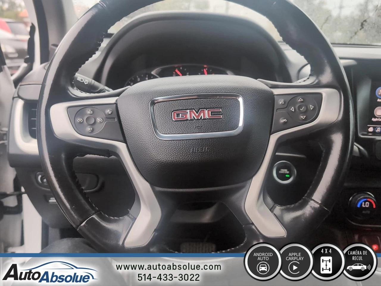 2020 GMC Terrain SLE Main Image