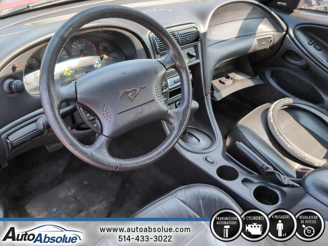 2001 Ford Mustang 2dr Convertible Main Image