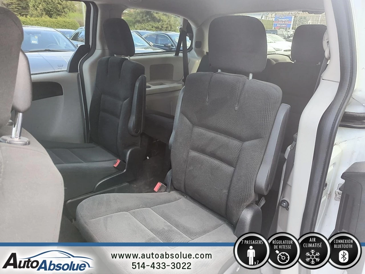 2016 Dodge Grand Caravan SXT Main Image