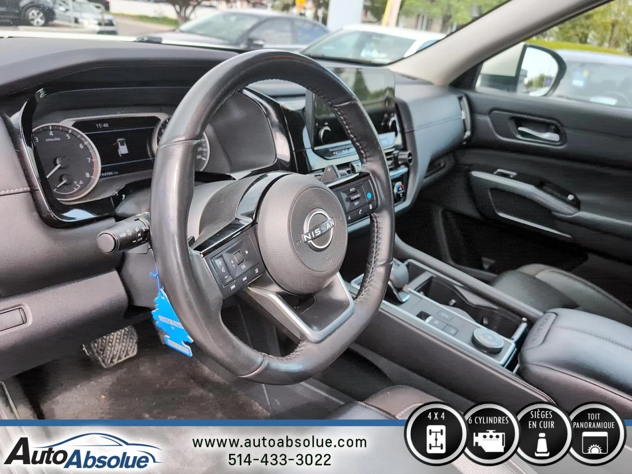 2023 Nissan Pathfinder SL Main Image