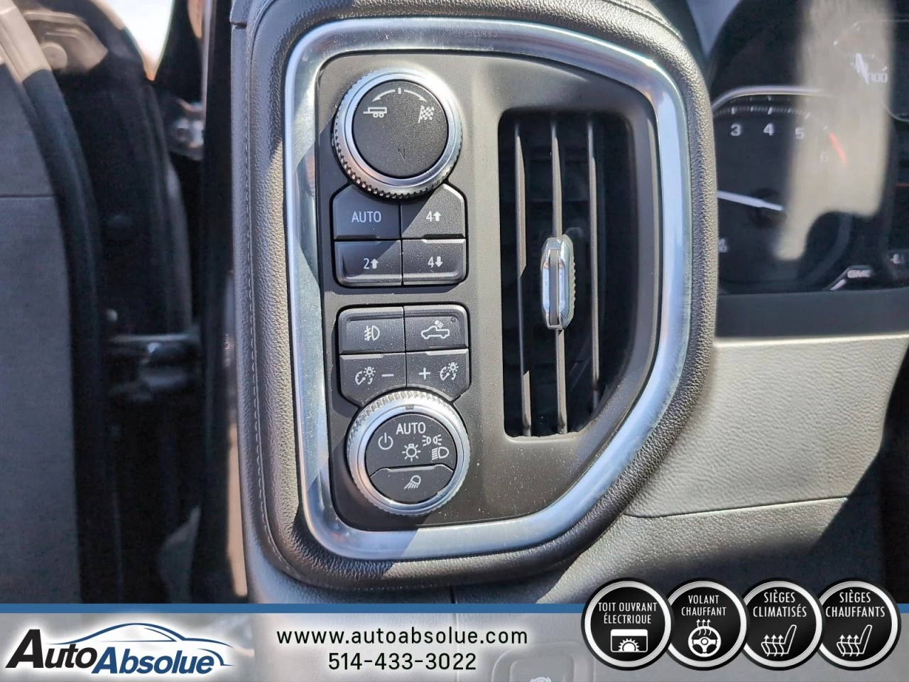 2019 GMC Sierra 1500 SLT Main Image