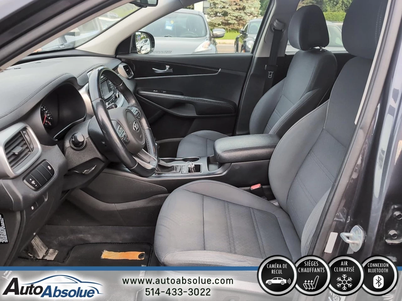 2016 Kia Sorento 2.0L Turbo Main Image