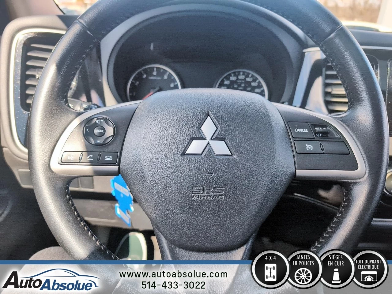 2014 Mitsubishi Outlander ES Main Image