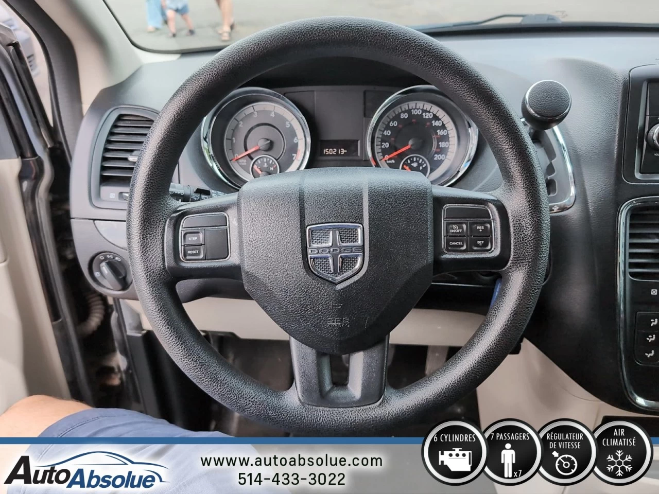 2014 Dodge Grand Caravan SE Main Image
