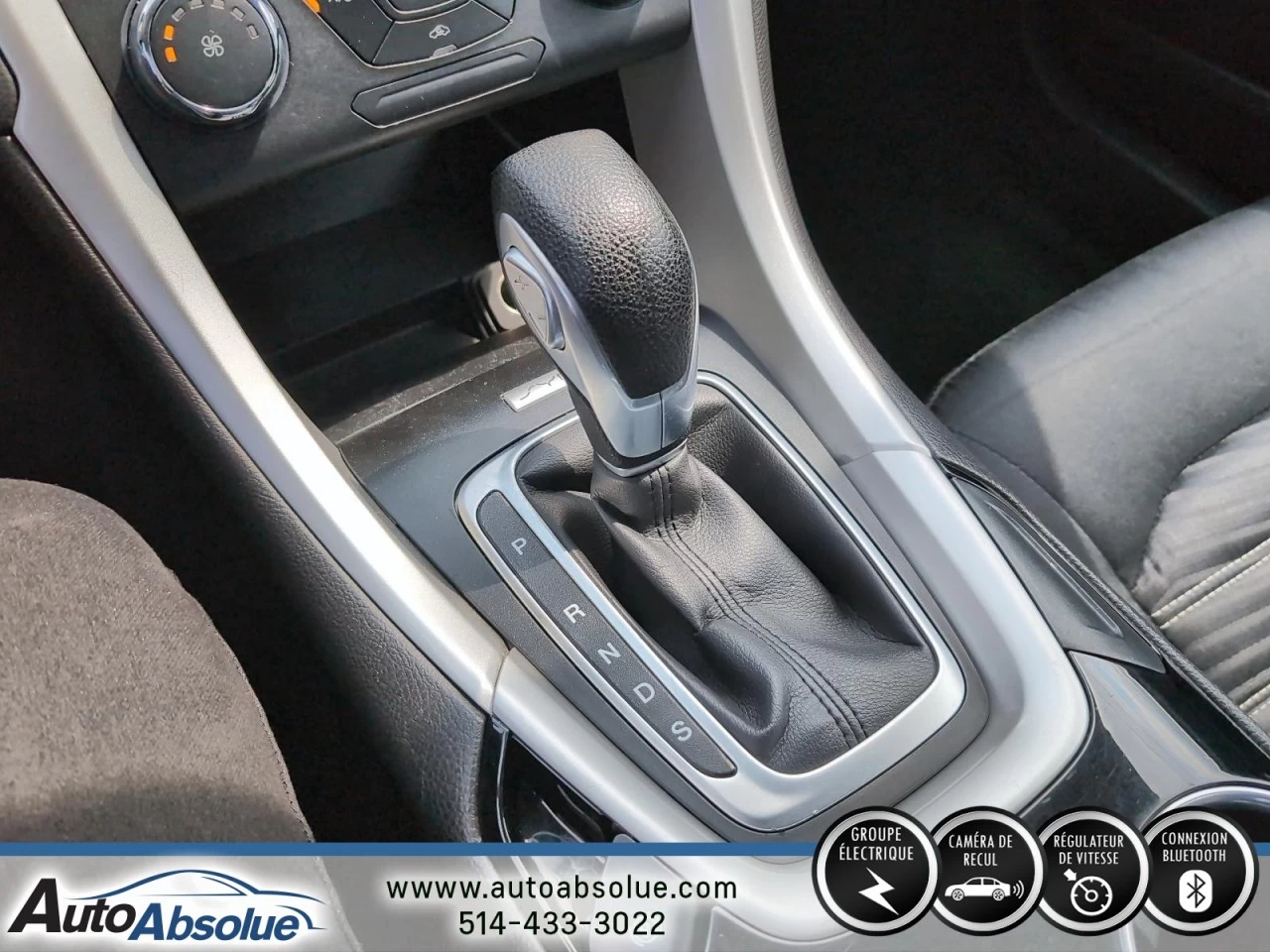 2016 Ford Fusion SE Main Image