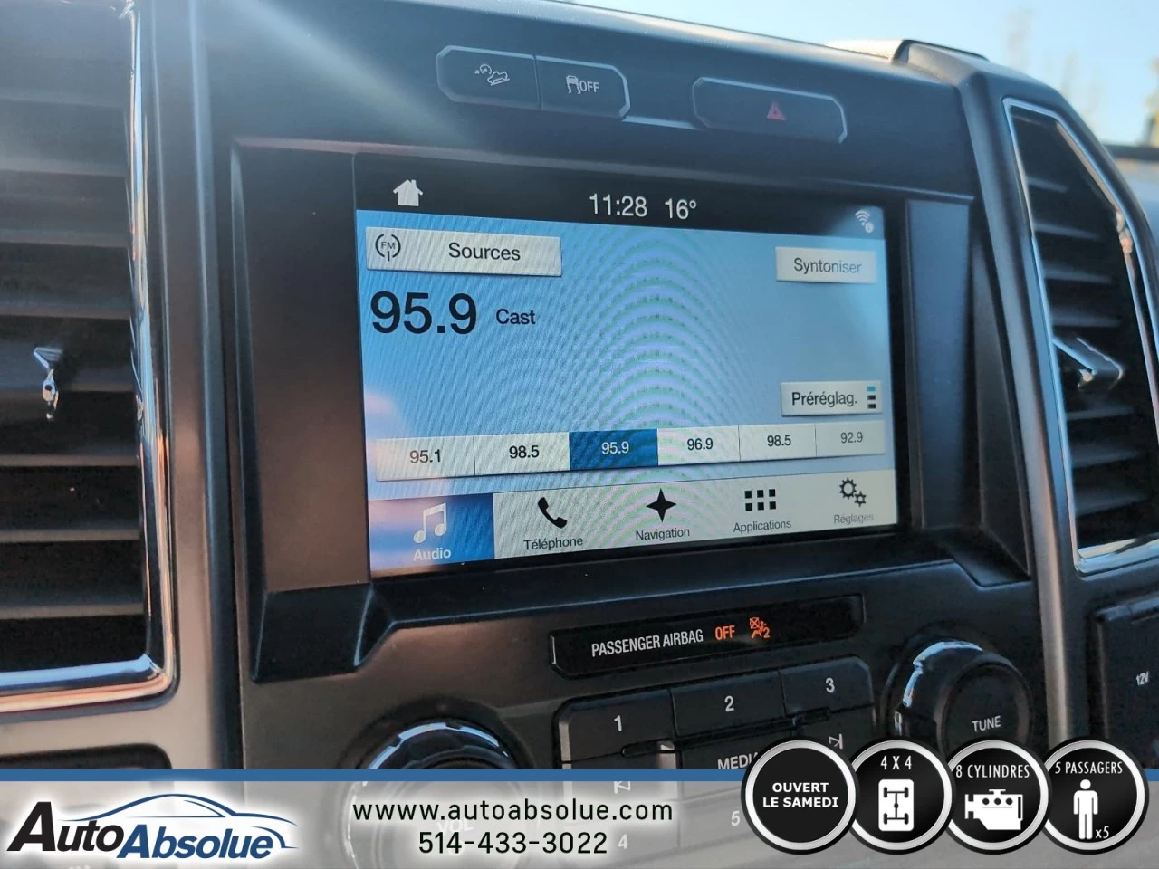 2017 Ford F-150 XLT Main Image