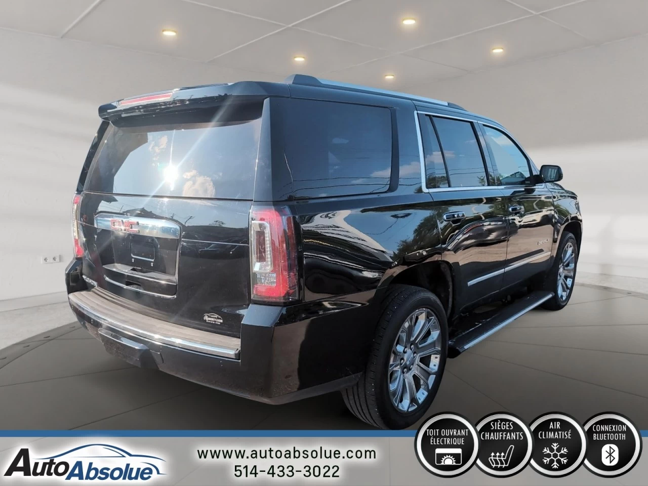 2016 GMC Yukon Denali Main Image