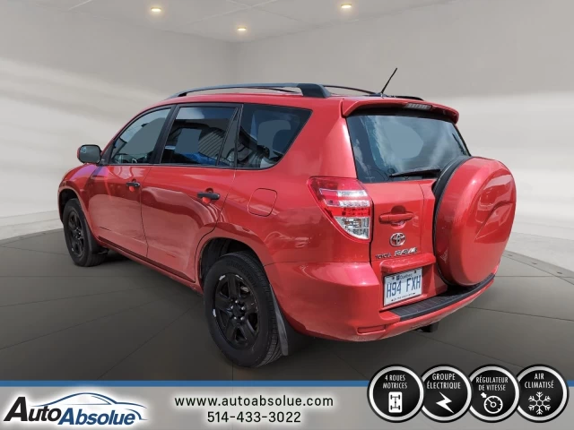 Toyota RAV4 Base 2010