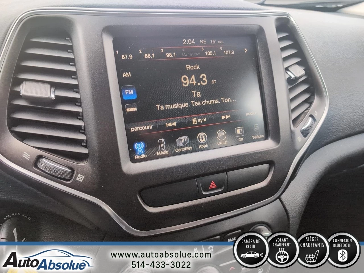 2016 Jeep Cherokee Altitude Main Image