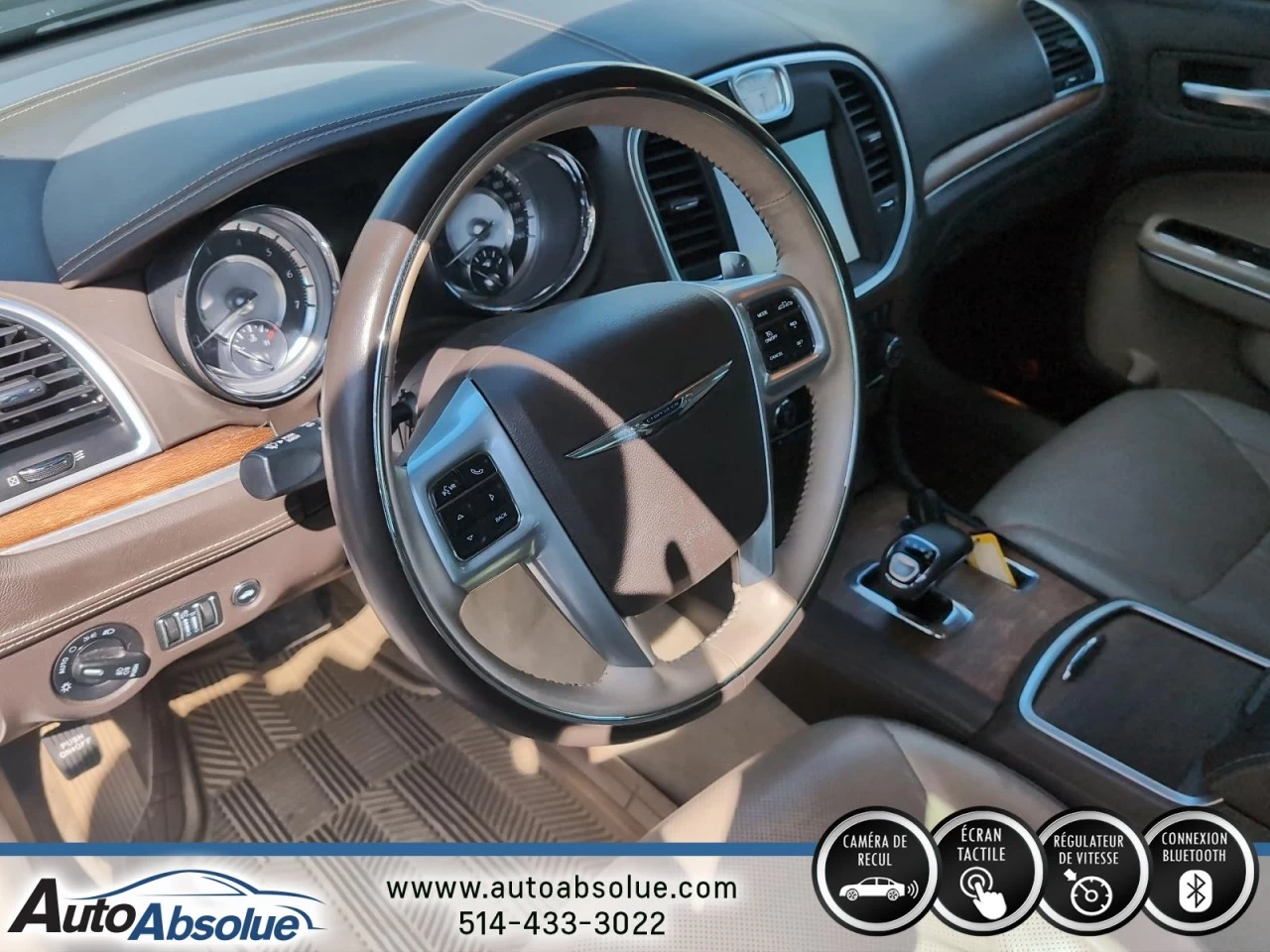 2013 Chrysler 300 Luxury Series Main Image