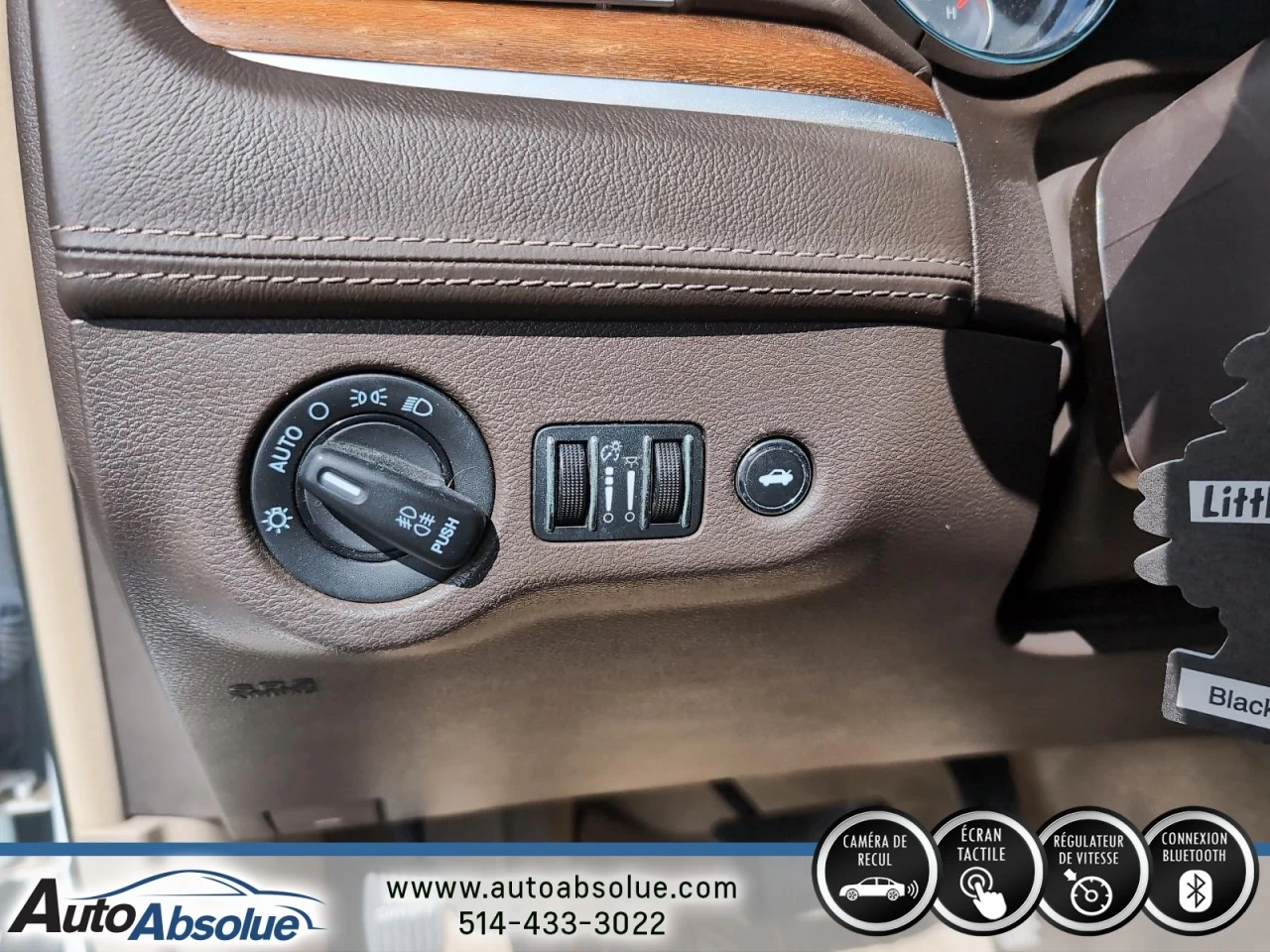 2013 Chrysler 300 Luxury Series Main Image