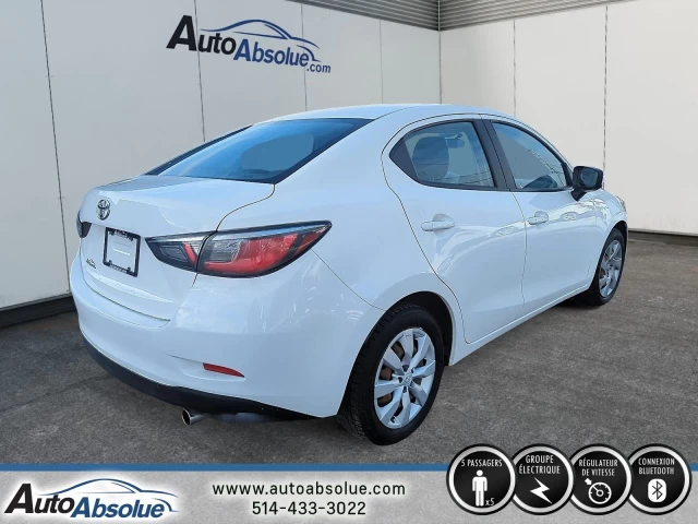 Toyota Yaris 4dr Sdn 2016