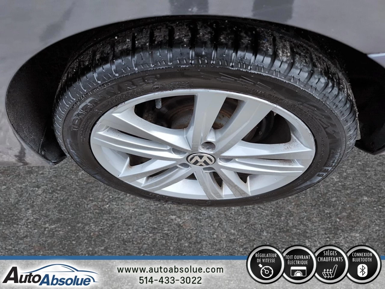 2016 Volkswagen Jetta Highline Main Image