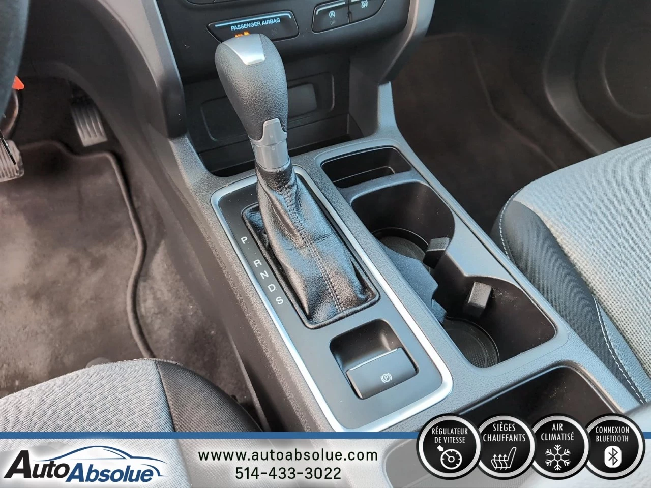 2017 Ford Escape SE Main Image