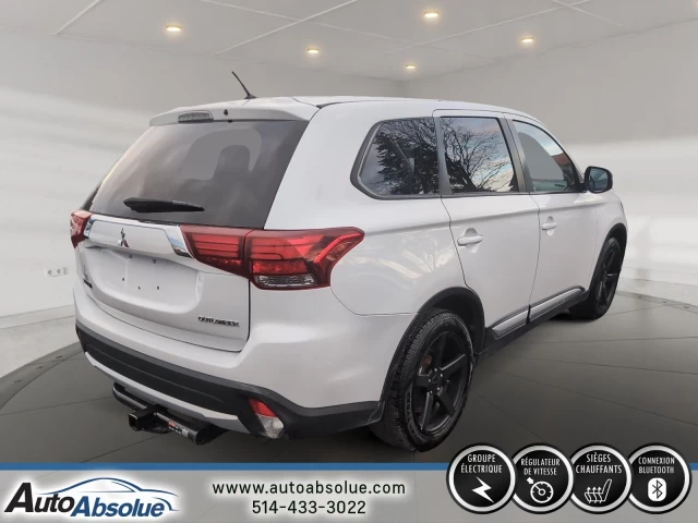 Mitsubishi Outlander ES 2016