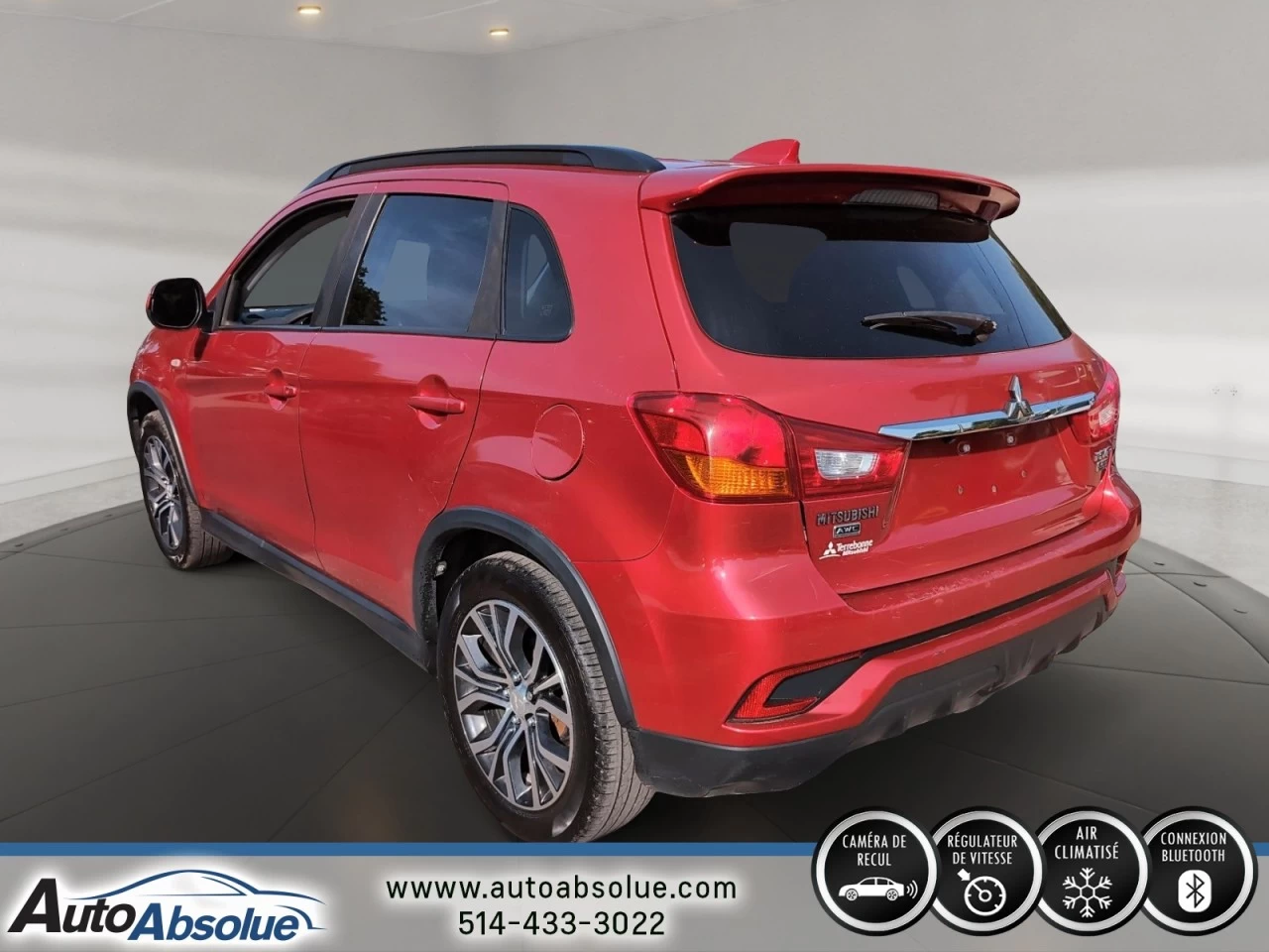 2018 Mitsubishi RVR SE LTD Image principale