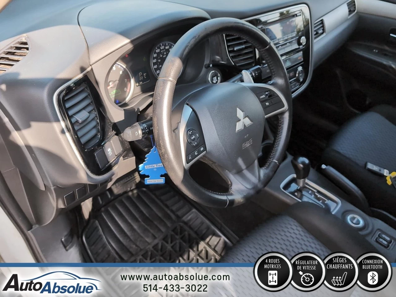 2014 Mitsubishi Outlander SE Main Image