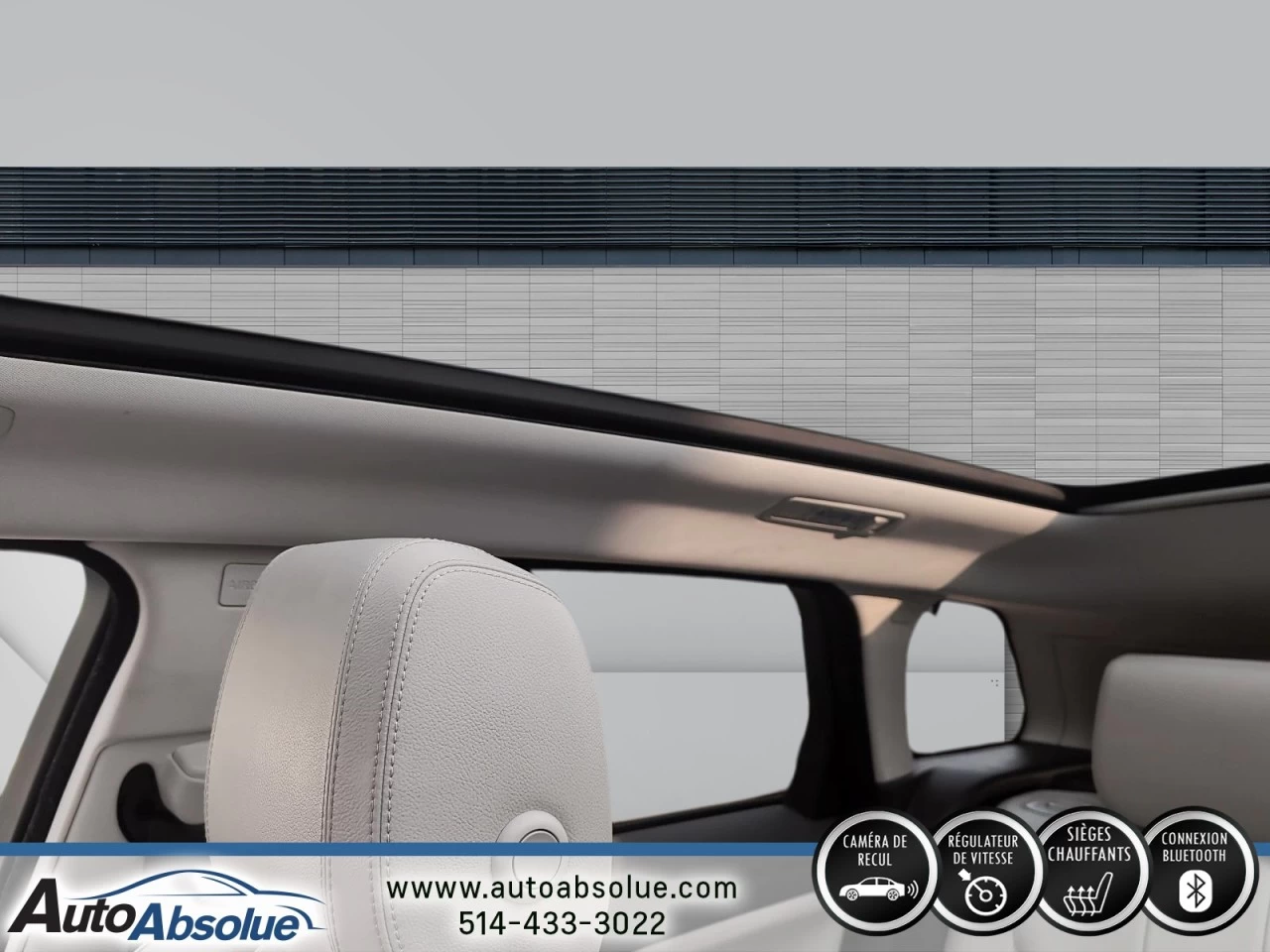 2017 Land Rover Range Rover Evoque SE Main Image