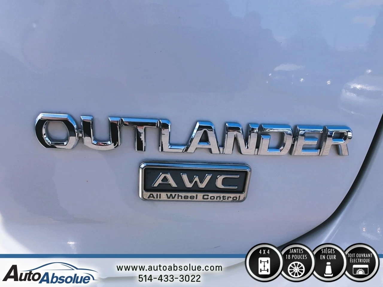 2014 Mitsubishi Outlander ES Main Image