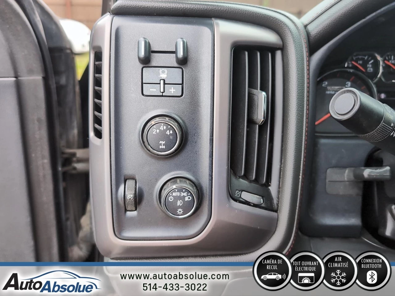 2015 GMC Sierra 2500 HD SLT Main Image
