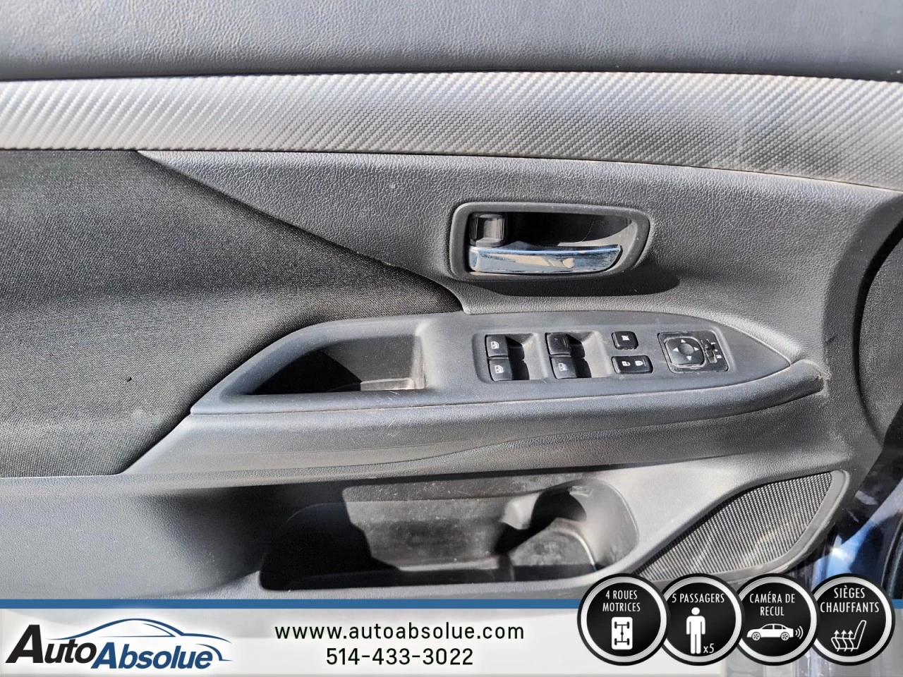 2017 Mitsubishi Outlander ES Main Image