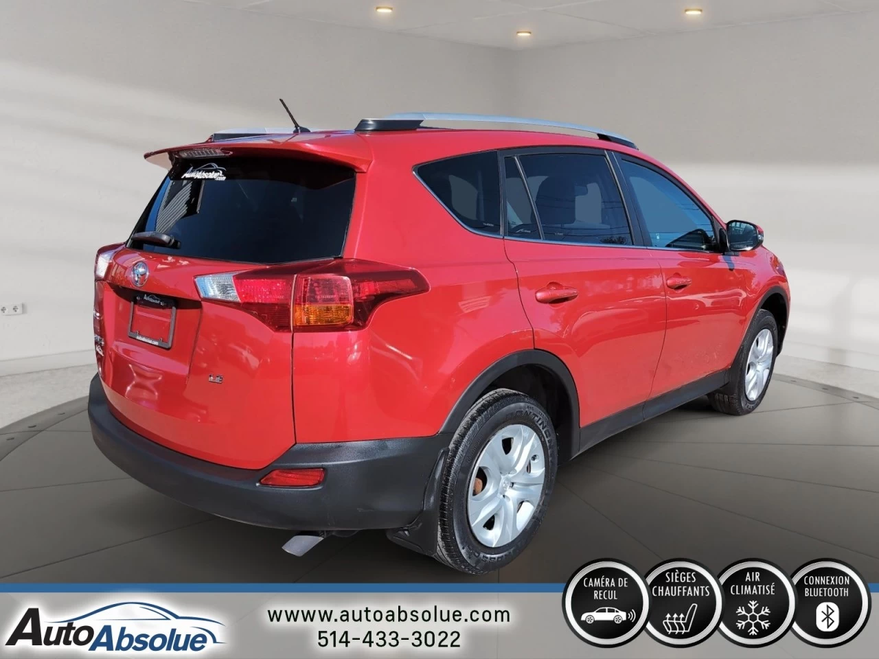 2015 Toyota RAV4 LE Main Image