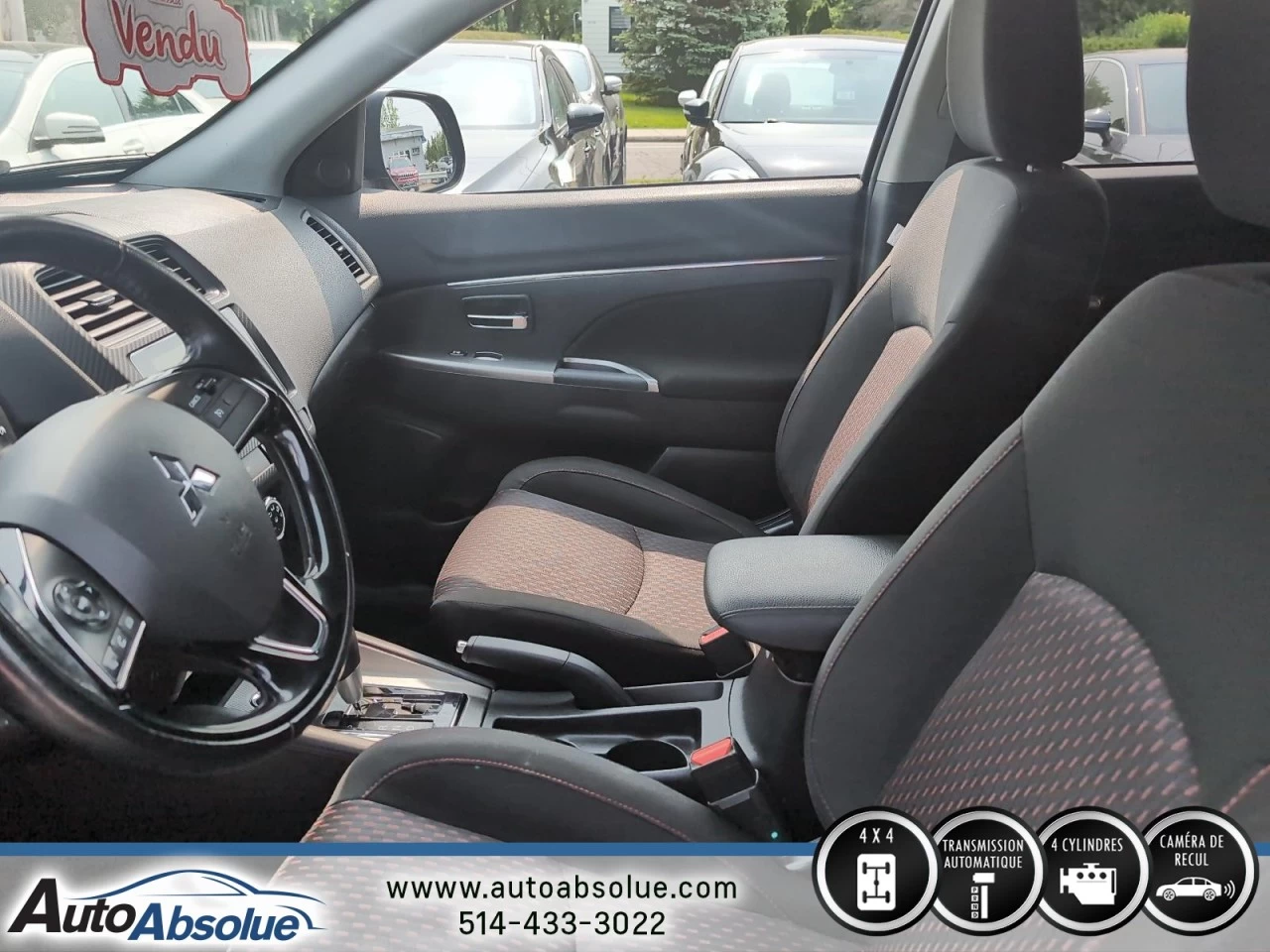 2018 Mitsubishi RVR SE LTD Main Image