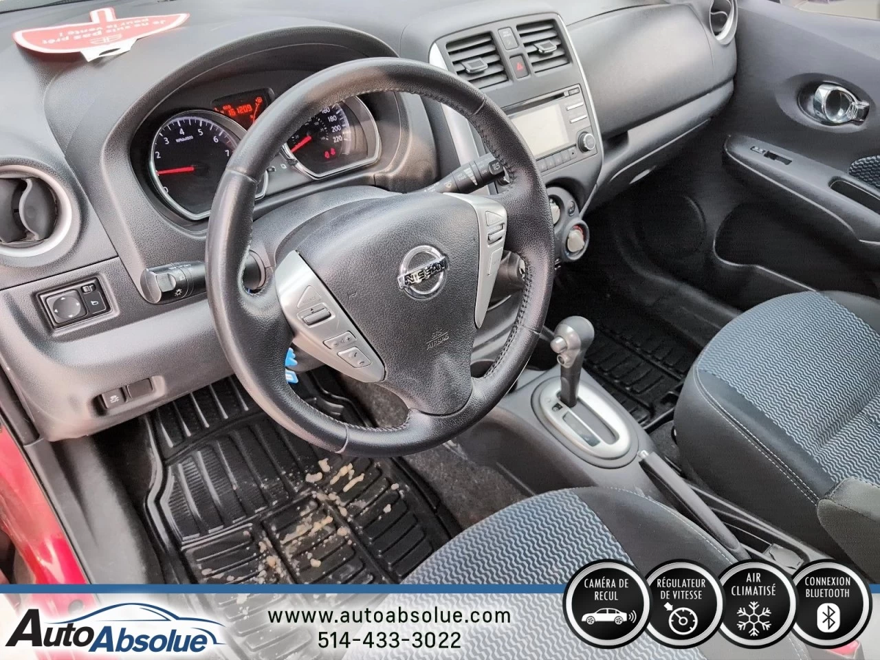 2014 Nissan Versa Note SV Image principale