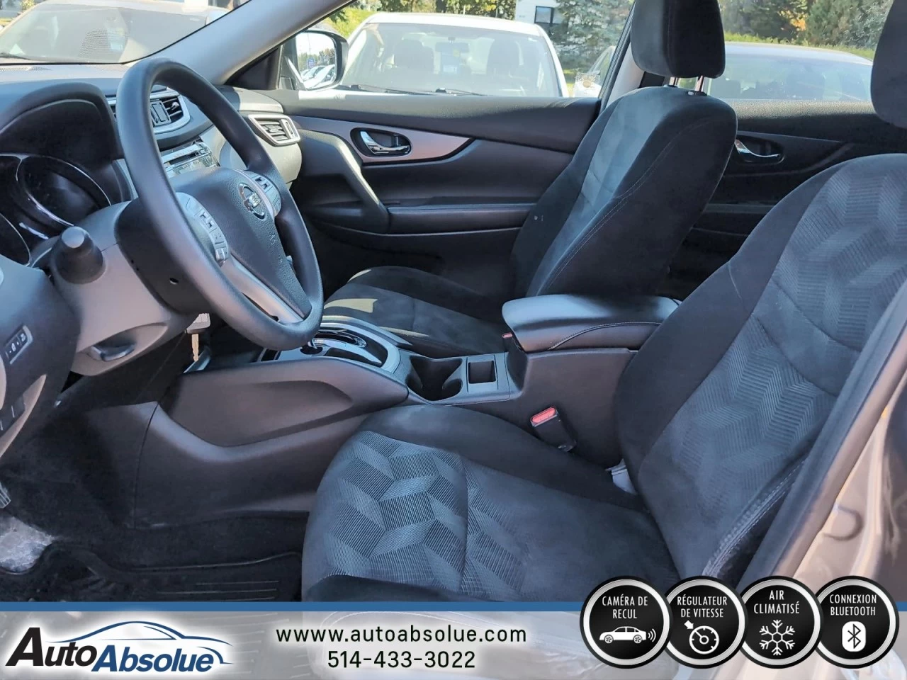 2016 Nissan Rogue S Main Image