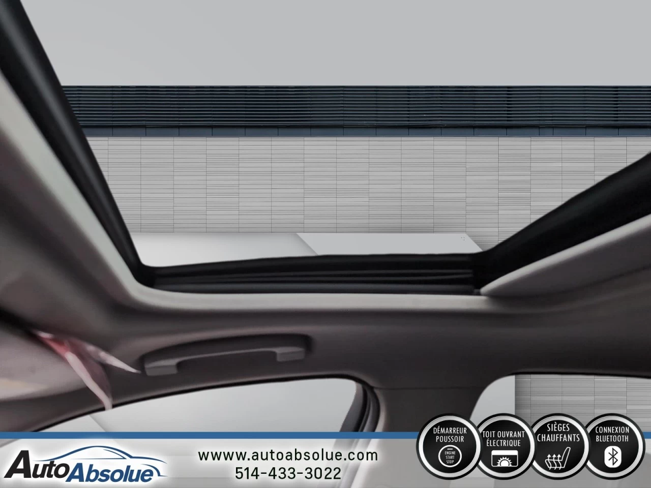 2011 BMW 323i 323i Main Image
